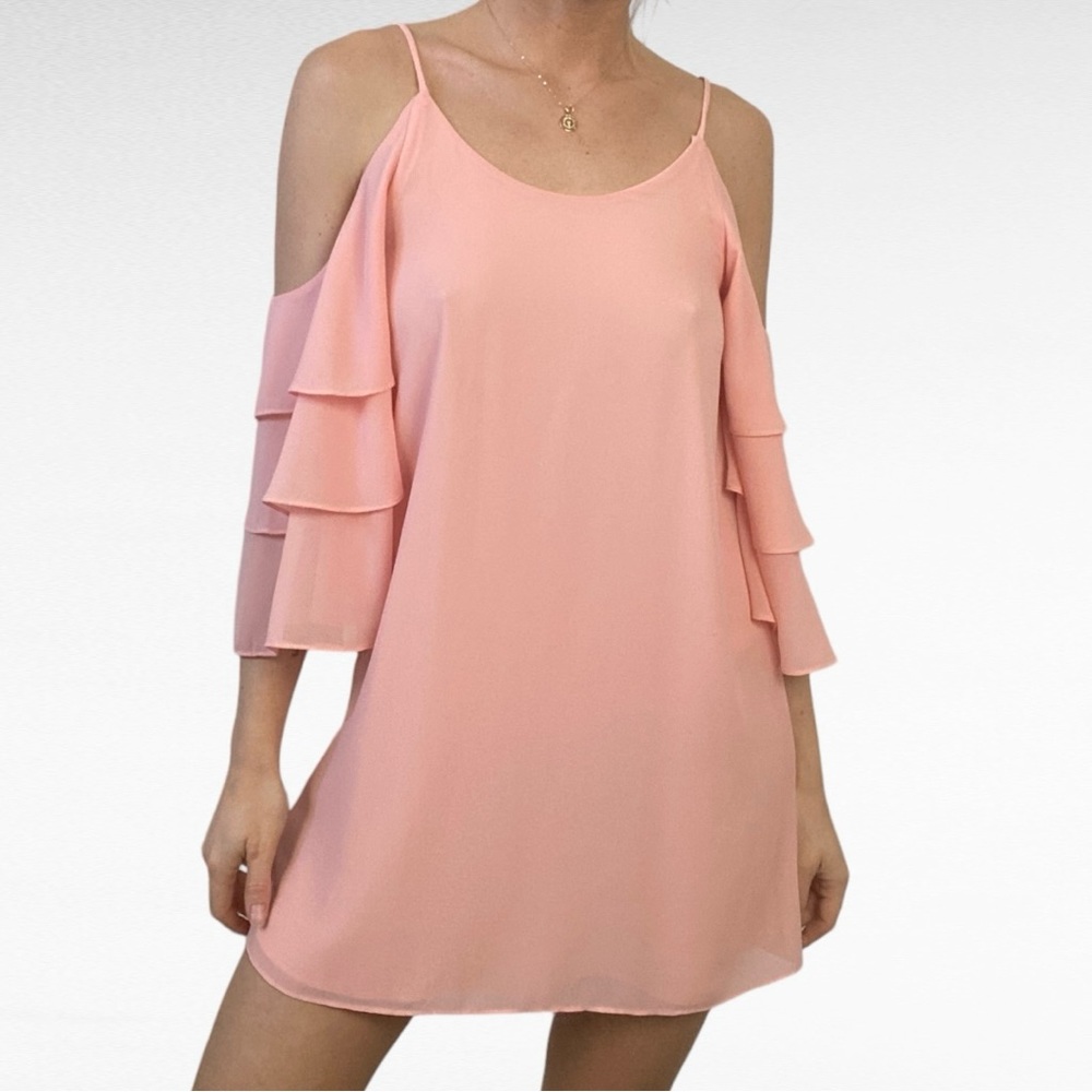 Mary & Mabel | Blush Pink Minimalist Ruffled Off The Shoulder Date Night Dress